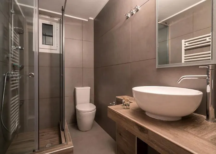 דירה With Private Pool In *